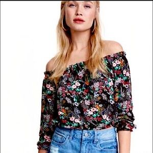 H&M off the shoulder floral crop top